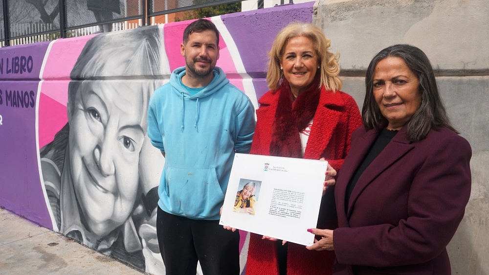 Gloria Fuertes en el Mural de la Igualdad MAR24