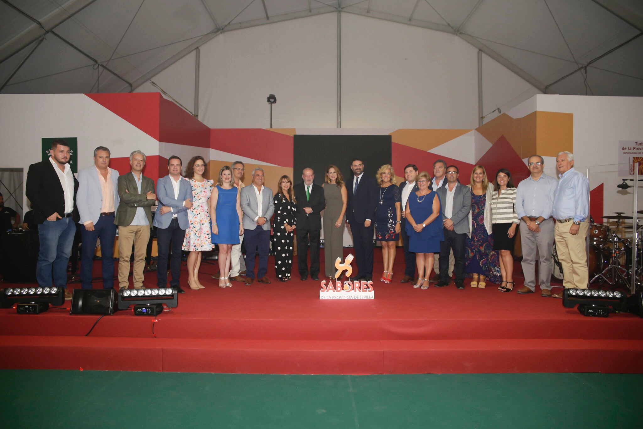 31091226048_e15f63d9d6_k