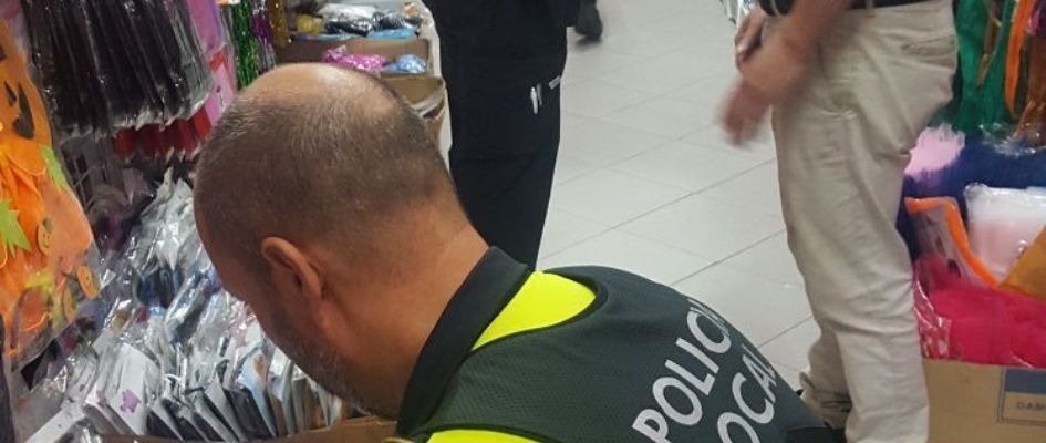 actuacion PL incautación material Hallowen (20-10-2017)