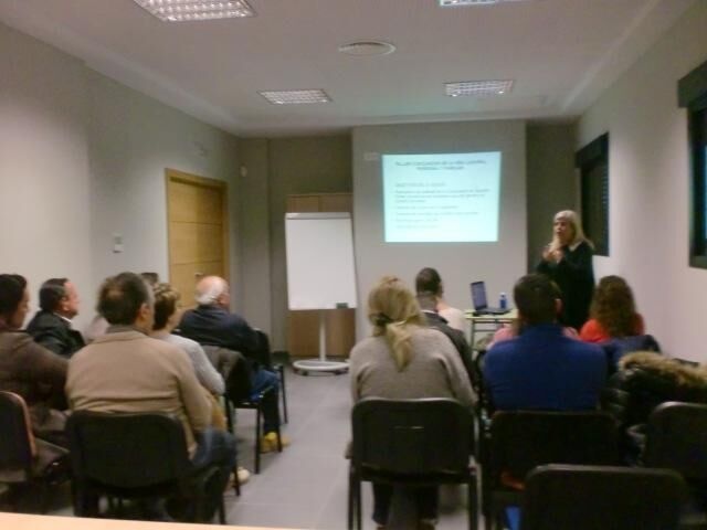 foto charla coloquio1